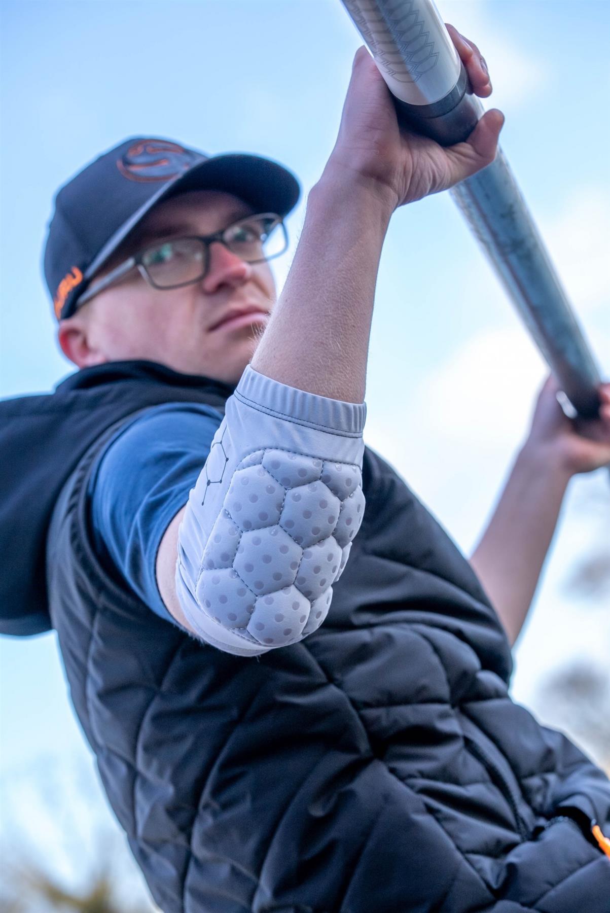 Guru Pro Brace Elbow Support