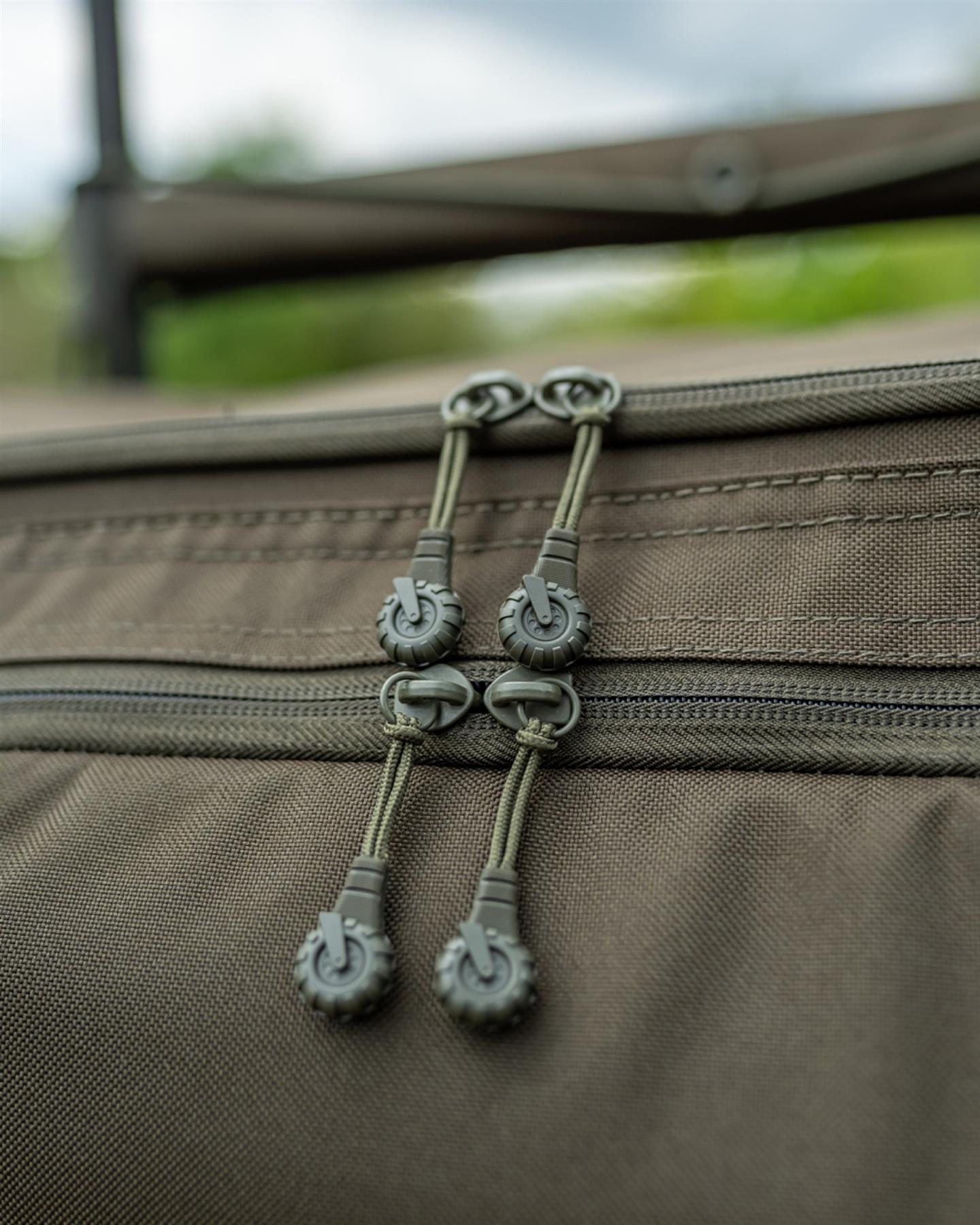 Carp Porter Large Front Barrow Bag Green